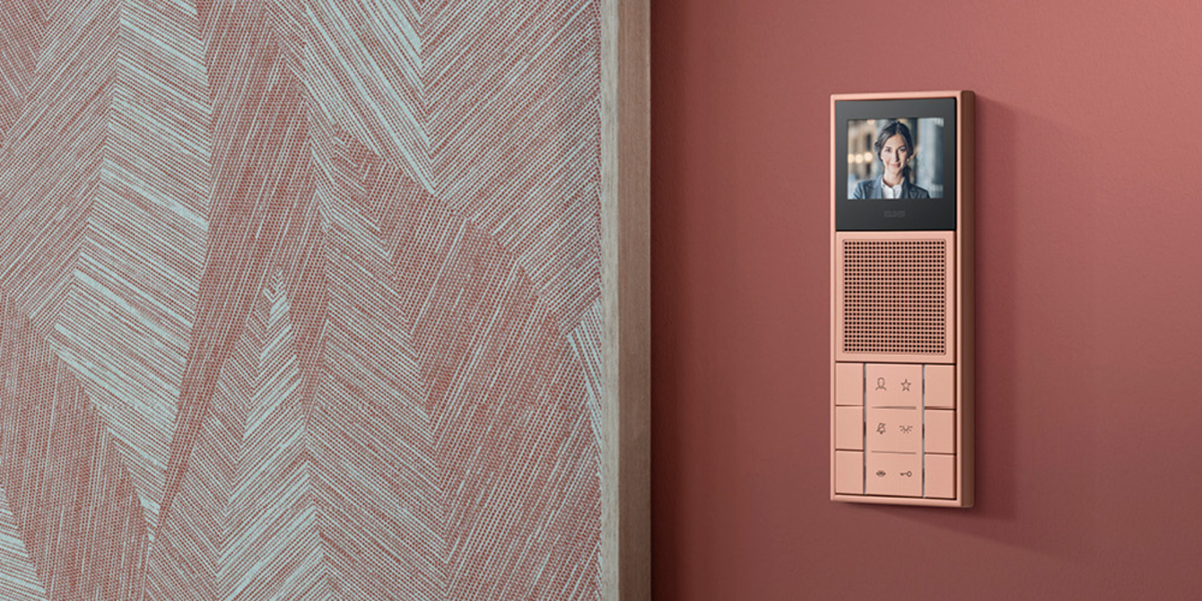 JUNG Türkommunikation bei Heußner-Nuhn in Neuenstein