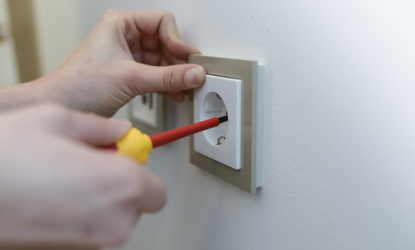 Elektro­installation bei Heußner-Nuhn in Neuenstein